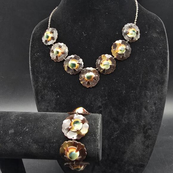 Vintage Operculum Cat Eye Shell Jewelry Set Necklace Bracelet Brown Green - Picture 11 of 12